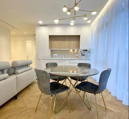 2-х_комнатная-драгомирова_11б-20457